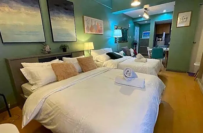 Hotel Poolside Family Greenbelt Makati 4*