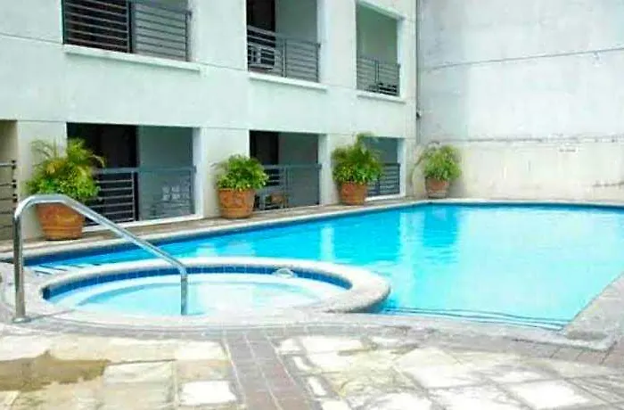 Poolside Family Greenbelt Makati 4* Manila